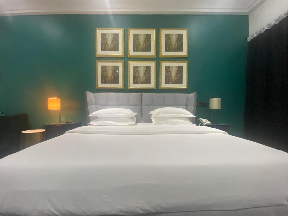 Muse Boutique Hotel เอนูกู ภายนอก รูปภาพ